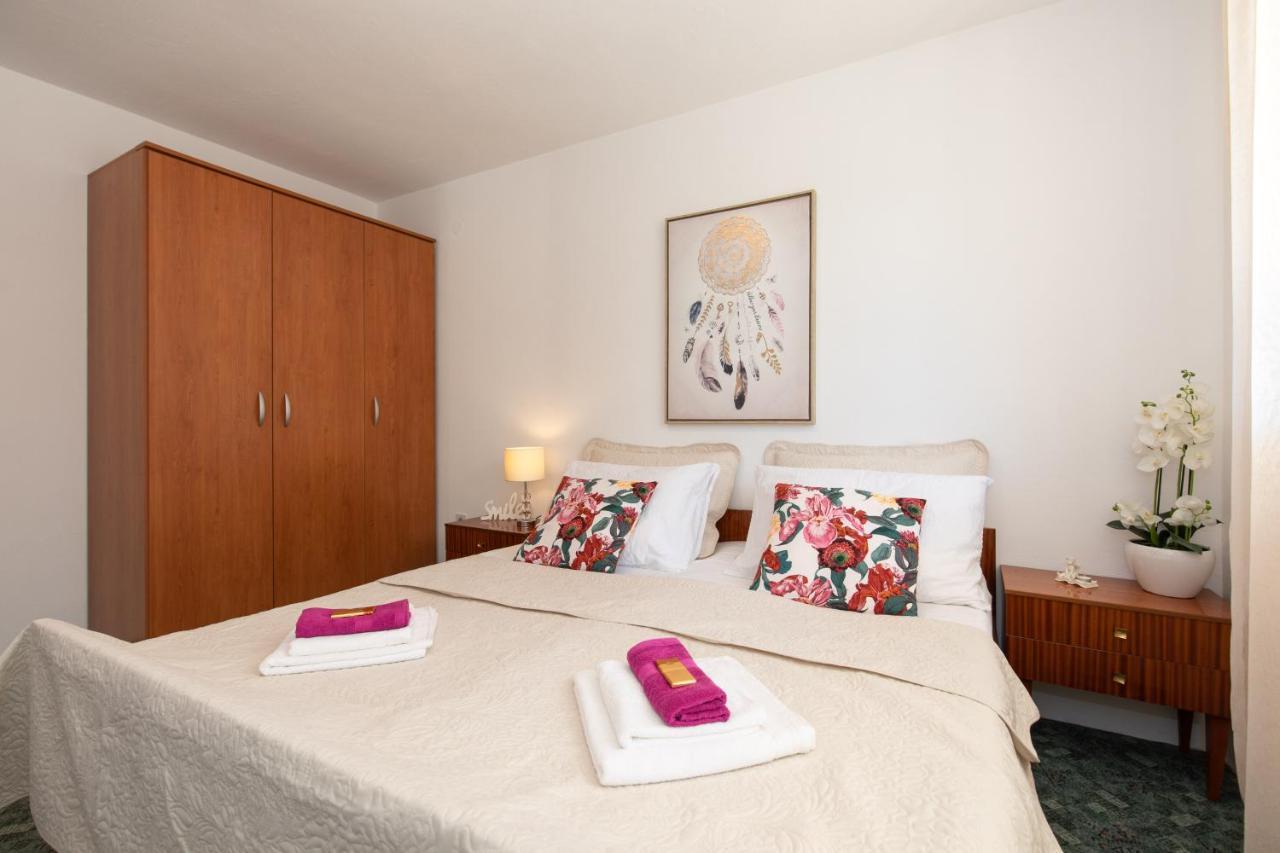 Apartment Lora Crikvenica Eksteriør bilde