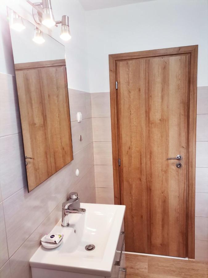 Apartment Lora Crikvenica Eksteriør bilde
